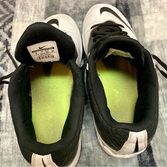 Nike Fastflex Vapor Shark Football Cleats - Picture 6 of 9